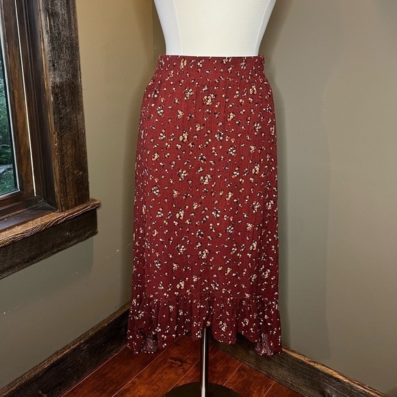 Wishlist apparel high-low floral skirt - Picture 1 of 5